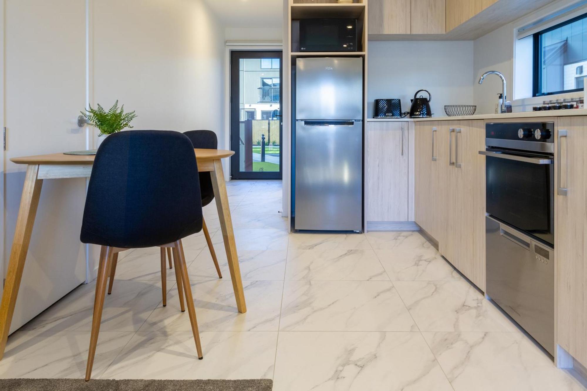 Single Level Studio Escape On Wilmer St - Central Christchurch Eksteriør bilde